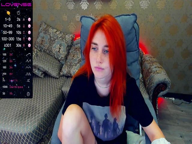 Live sex webcam photo for EmiilyFox #270413451