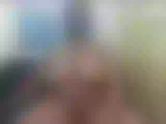 Live sex webcam photo for LeaMoak #270325845