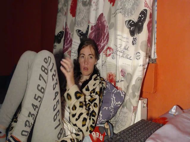 Live sex webcam photo for HOT_JULLYXXX #270497545