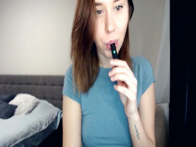 Live sex webcam photo for MiniDivaa #270377581