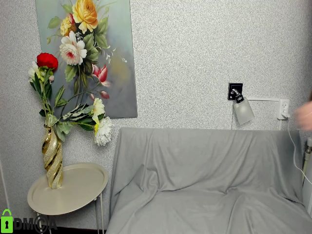 Live sex webcam photo for BertaOwenn #270473832