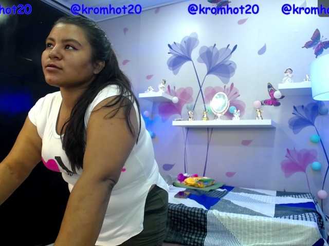 Live sex webcam photo for krom-hot20 #270483558