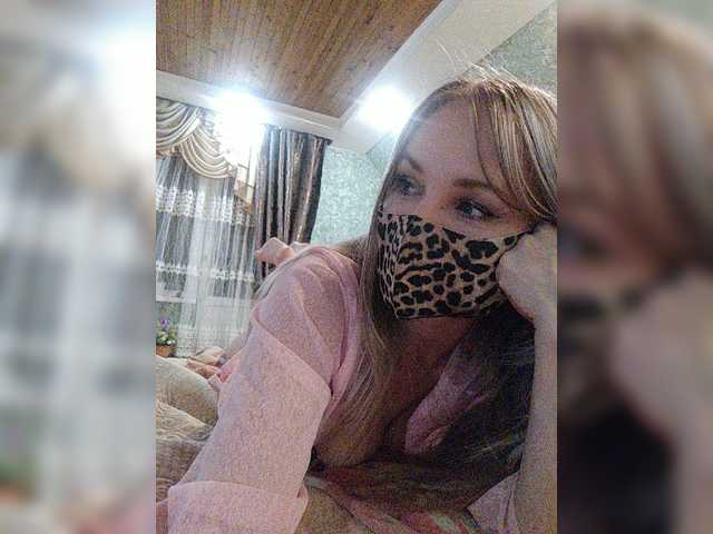 Live sex webcam photo for Papalook #270324993