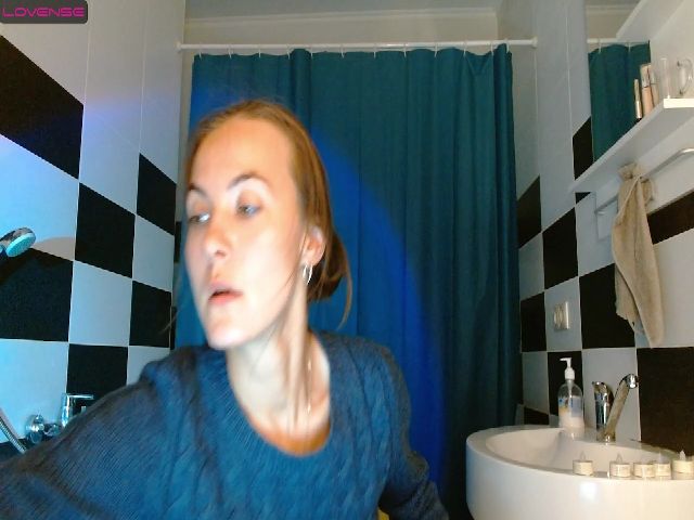 Live sex webcam photo for Mati1da #270336434