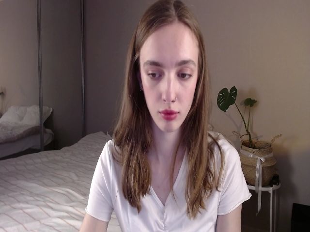 Live sex webcam photo for Weeissy #287891638