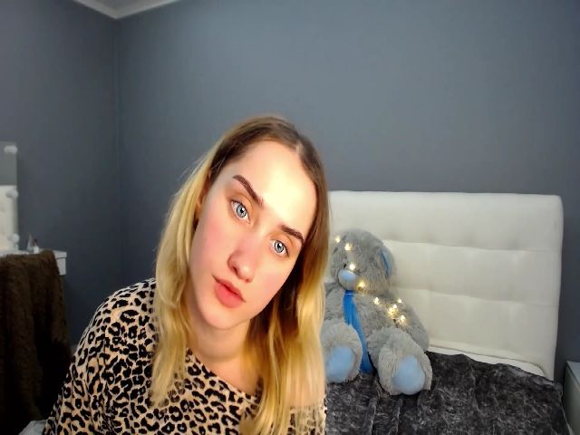 Live sex webcam photo for MelisaKrous #270507161