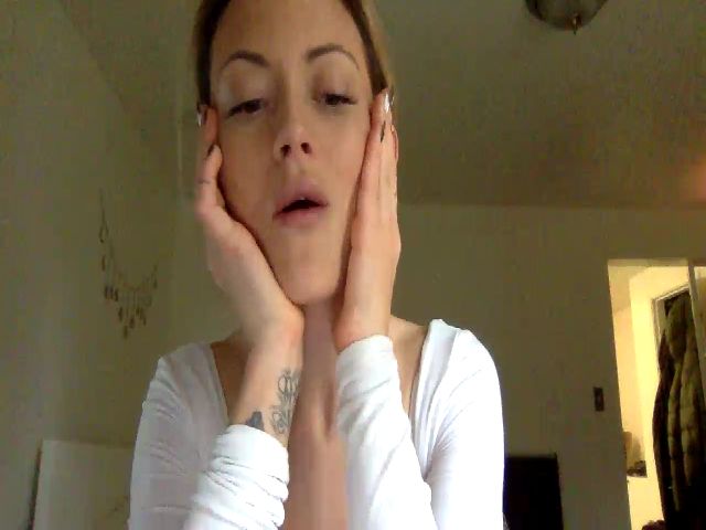 Live sex webcam photo for Fire_Sign1 #270490908