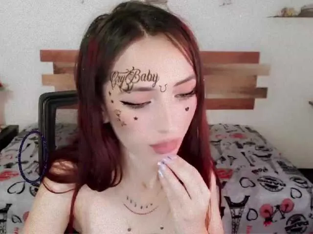 Live sex webcam photo for Laurenparis #270481823