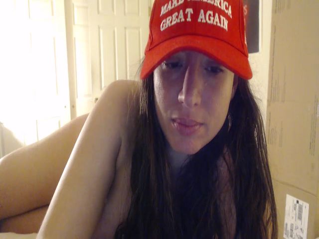 Live sex webcam photo for NaturalNikkii #270366757