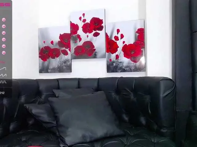 Live sex webcam photo for alexadiaz #270559451