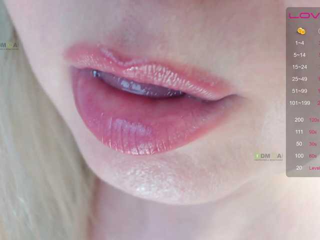 Live sex webcam photo for jeanne-2017 #270791604