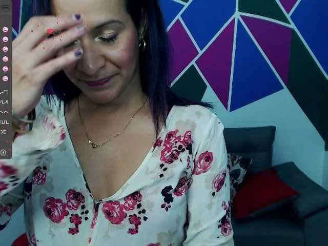 Live sex webcam photo for INFERNALSEXX #270559438