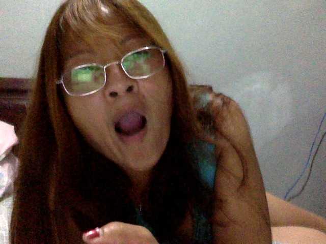 Live sex webcam photo for classygirl #270674436