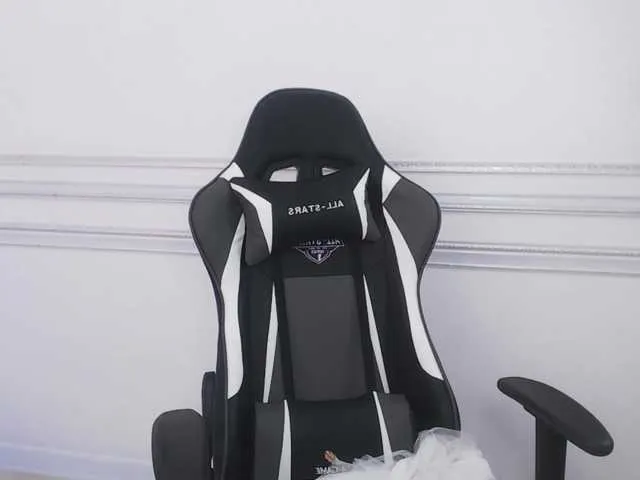 Live sex webcam photo for ChioChana #270621589