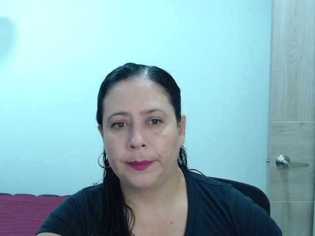 Live sex webcam photo for karla-tomm43 #270674896