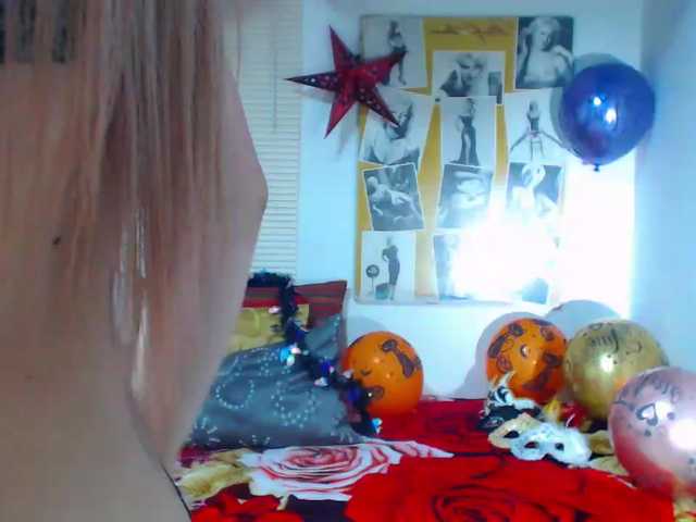 Live sex webcam photo for karlagrey #270559507