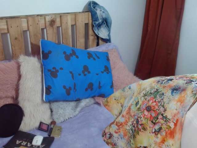 Live sex webcam photo for mayramilf #270793916