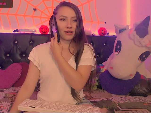 Live sex webcam photo for passionwine #270621792