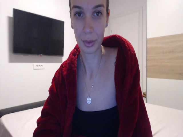 Live sex webcam photo for RosesLovee #270752959