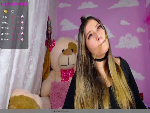 Live sex webcam photo for Sharfresita #270809709