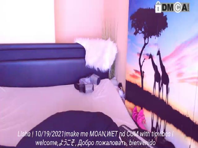 Live sex webcam photo for LishaDivine #270808612