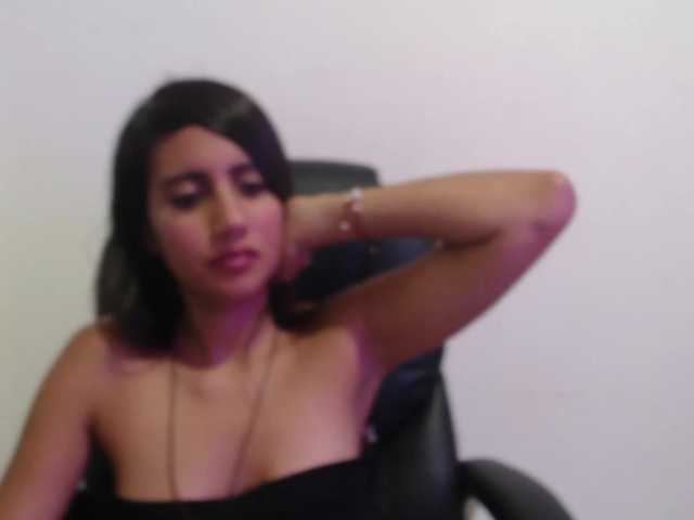 Live sex webcam photo for Loliita-hot #270560152