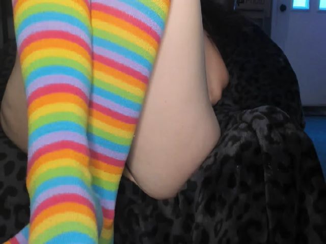 Live sex webcam photo for KinkyKortney #270681398
