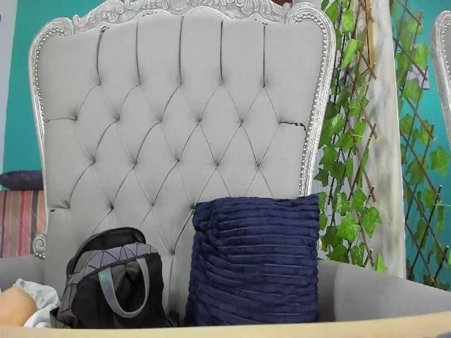 Live sex webcam photo for Alejavelez_ #270682503