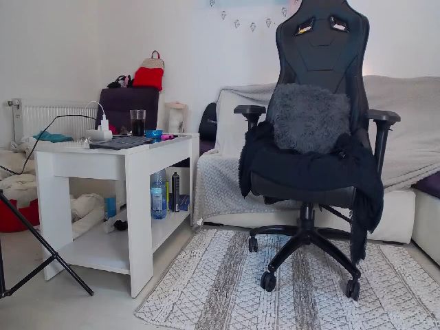 Live sex webcam photo for AimeeSumers #270809988