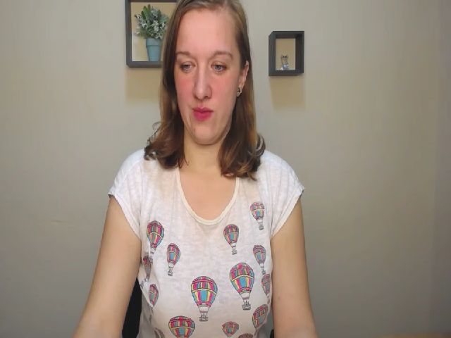 Live sex webcam photo for JuliJems #270807481