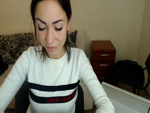 Live sex webcam photo for Anda_olli #270628443
