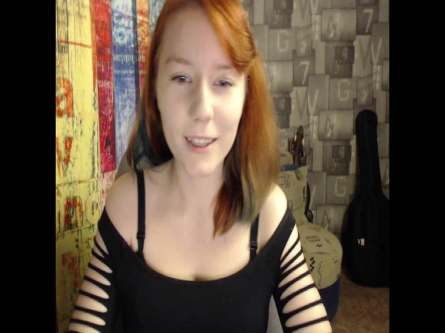 Live sex webcam photo for NikiFoks18 #270586354