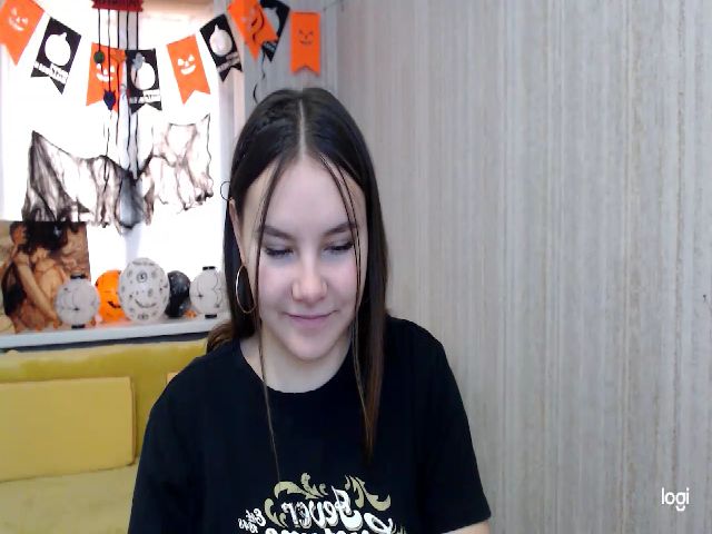 Live sex webcam photo for Quardiona #270676631