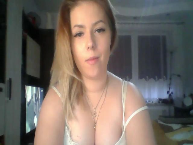 Live sex webcam photo for JosieCrazy #270738856