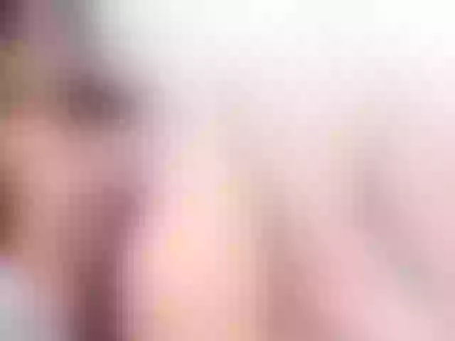 Live sex webcam photo for ariannahotx #270558948