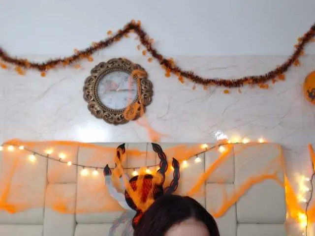 Live sex webcam photo for haddy18 #270674801