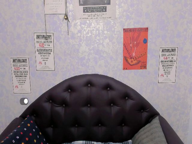 Live sex webcam photo for Elise_sweet #270587078