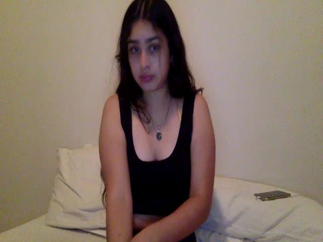 Live sex webcam photo for Sweetloveluna #270623495