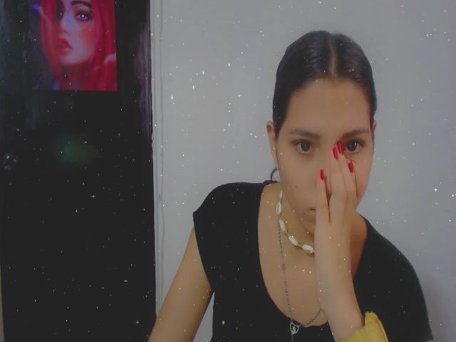 Live sex webcam photo for Emma_18x #270808151