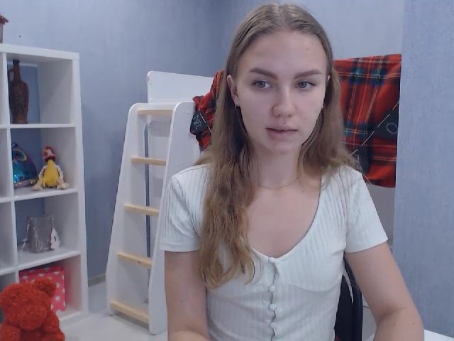 Live sex webcam photo for KatrinNovak #270634632