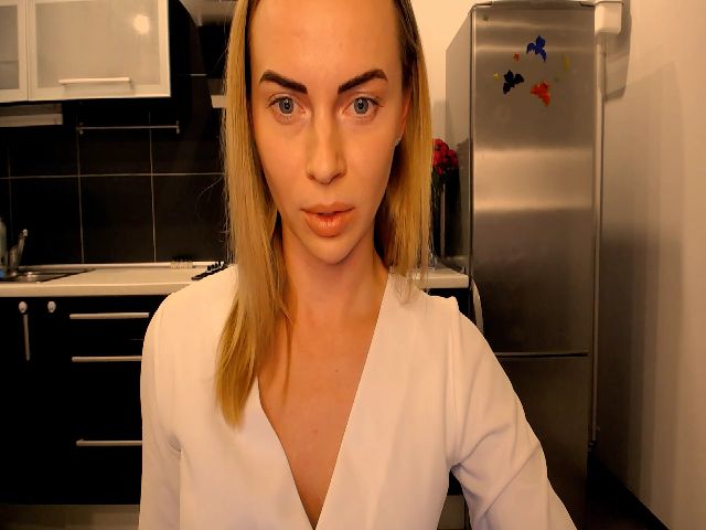 Live sex webcam photo for Lexie_Shore #270742137