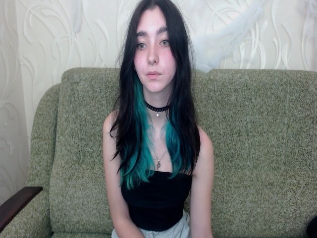 Live sex webcam photo for LissaGrettel #270706970