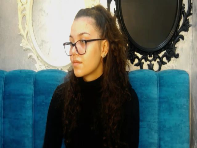 Live sex webcam photo for Leya_ice #270681713