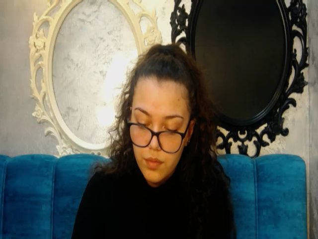 Live sex webcam photo for Leya_ice #270697502