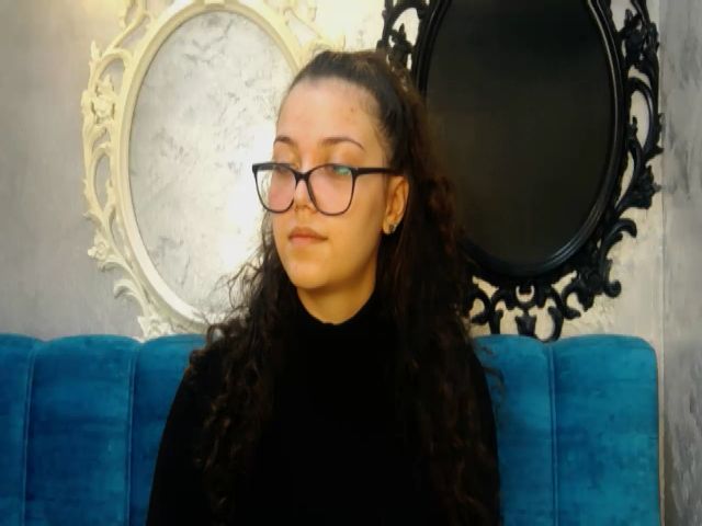 Live sex webcam photo for Leya_ice #270706995