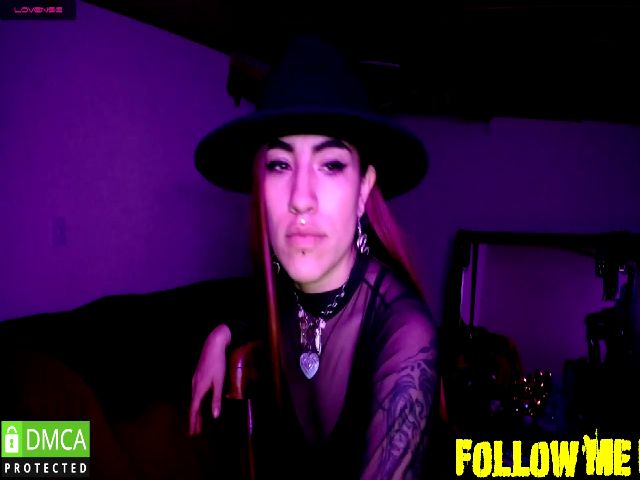 Live sex webcam photo for JEADOREEVA #270562450