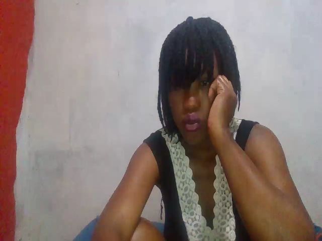 Live sex webcam photo for Blqdiamond #270807465