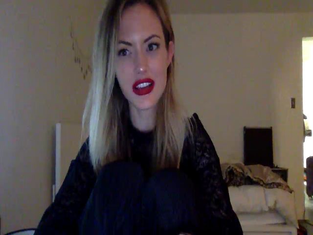 Live sex webcam photo for Fire_Sign1 #270636004