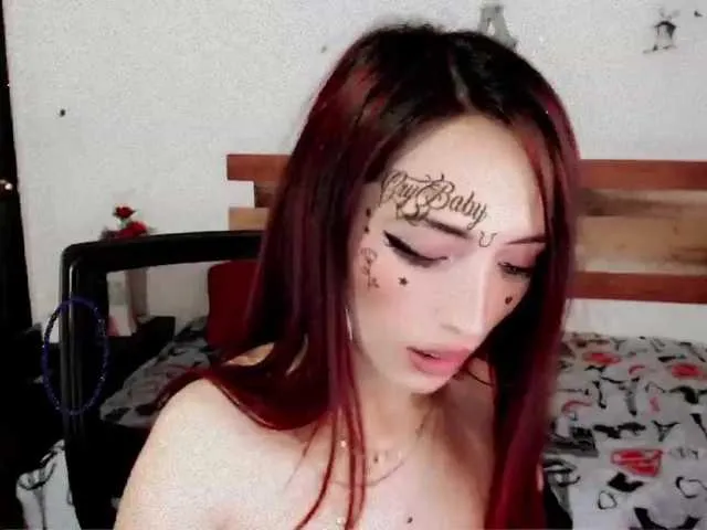 Live sex webcam photo for Laurenparis #270791937