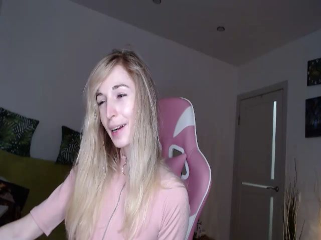 Live sex webcam photo for Alielli #270556549